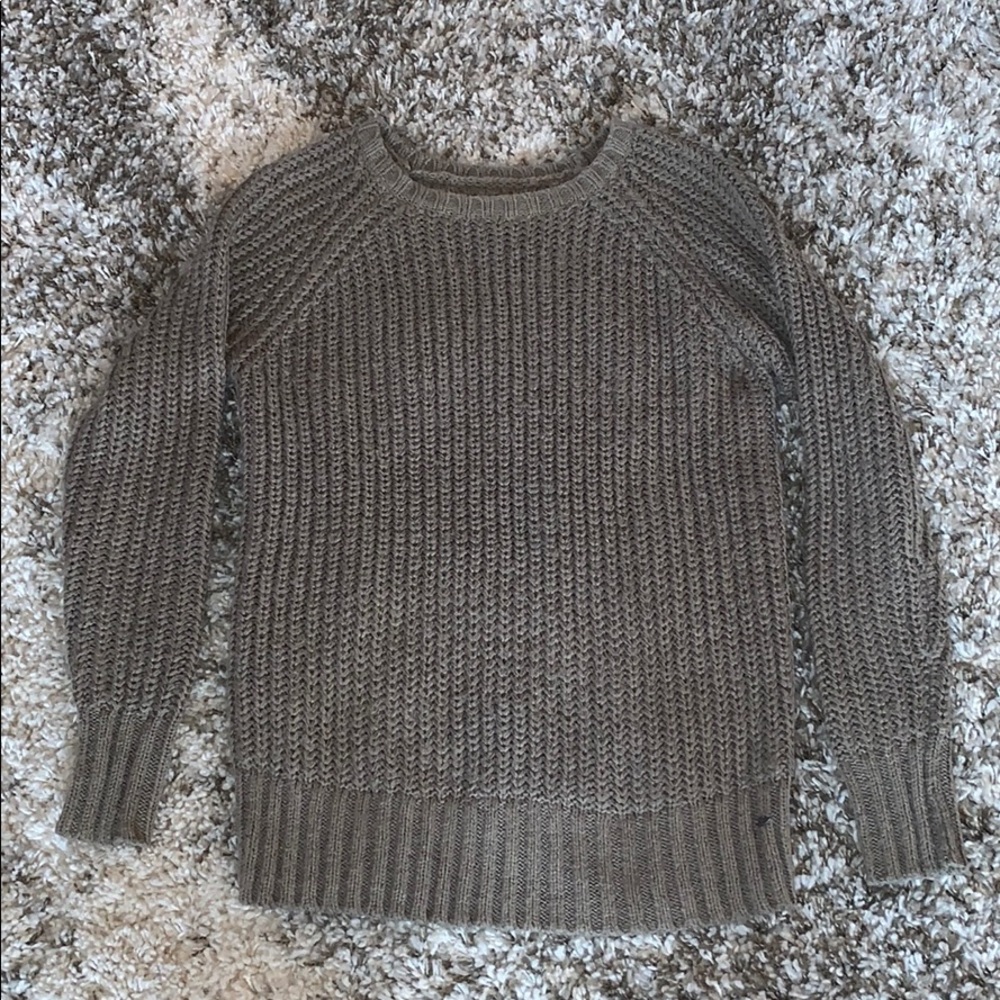 American Eagle taupe Jegging Sweater